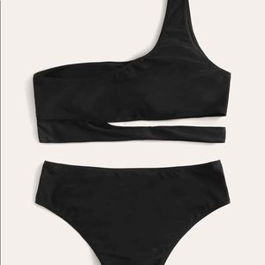 Cut out one shoulder bikini set